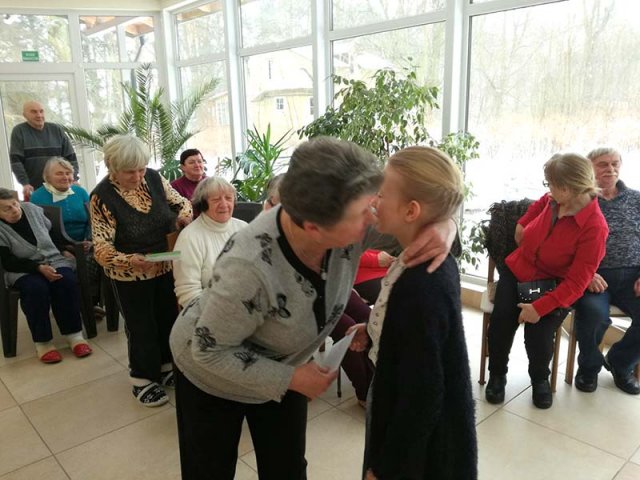 Dzień Babci i Dziadka - odwiedziny dzieci z SP2